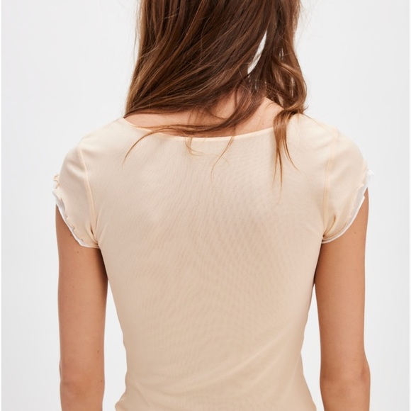 Free people intimately Beige Short Sleeve Tee NWOT - Picture 3 of 8